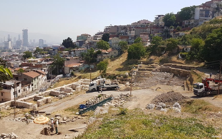 Chantier de fouilles du théâtre antique de Smyrne/Izmir ©Nathalie Ritzmann